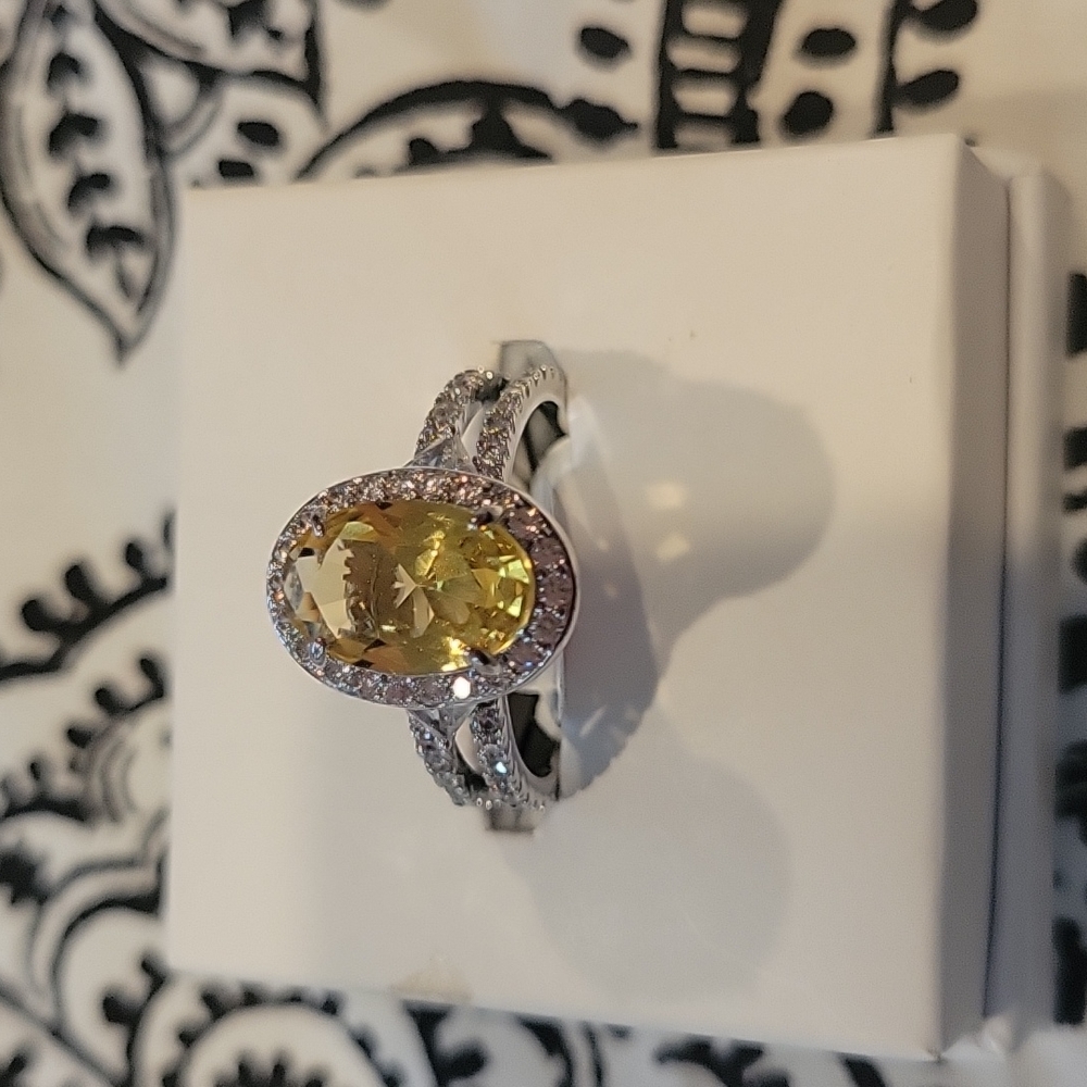 New ring bomb ring size 10